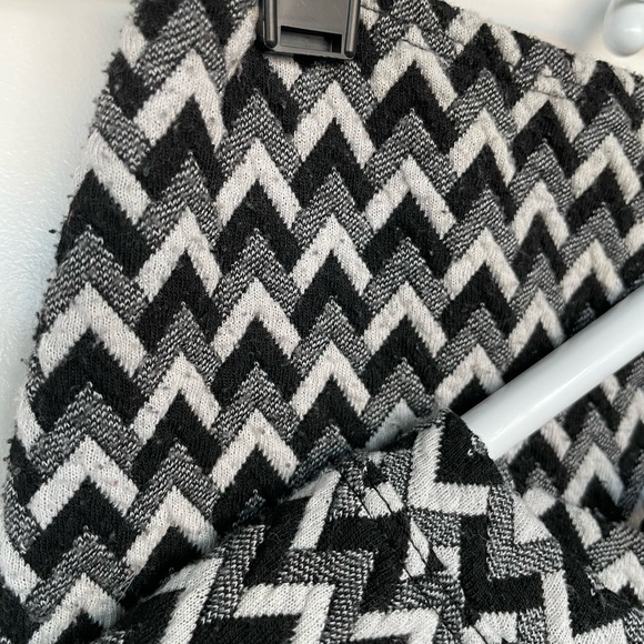 COPY - receipt ***Fundraiser*** American Apparel jacquard chevron skirt set - Picture 10 of 10